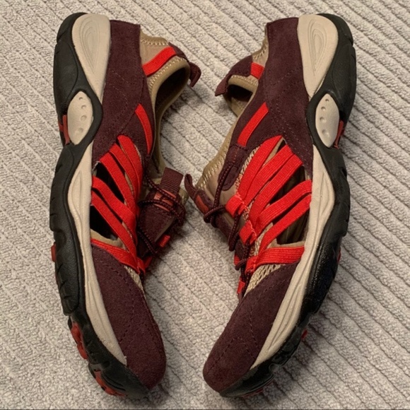 Explore 24 Easy Spirit EZLine Slip On Suede Shoes - Picture 2 of 7